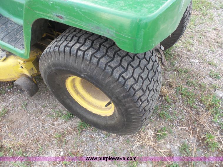 image for item BV9597 John Deere LX176 lawn mower