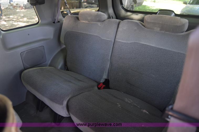 image for item BW9995 2000 Ford Explorer Sport SUV