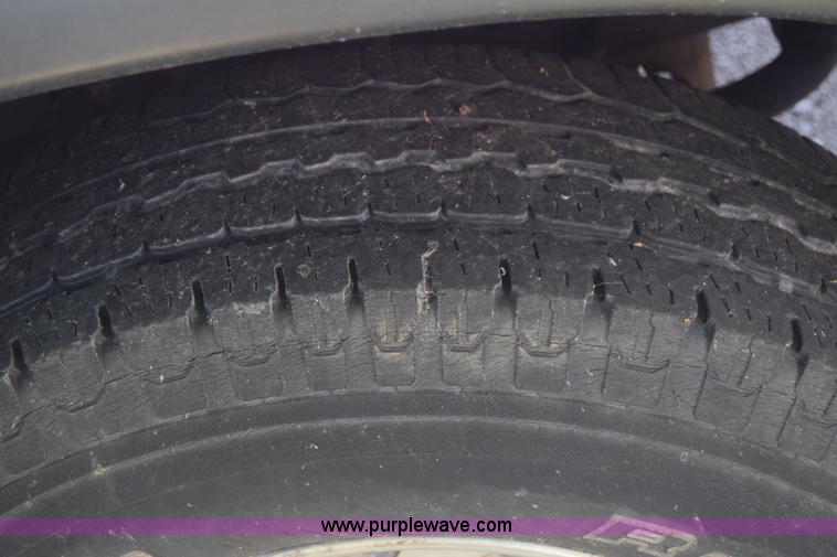 image for item BW9995 2000 Ford Explorer Sport SUV