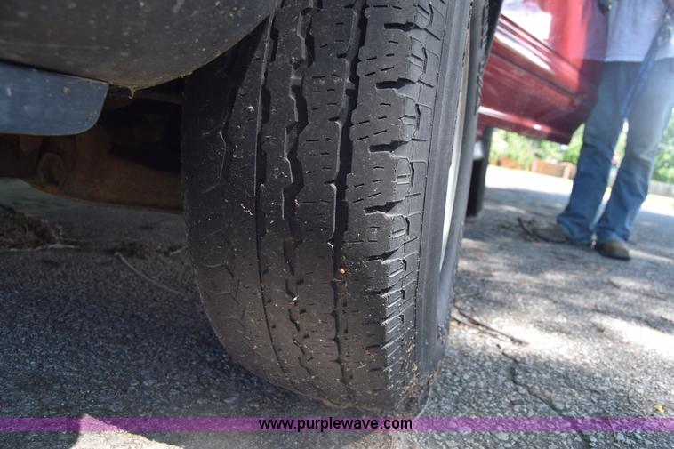 image for item BW9995 2000 Ford Explorer Sport SUV