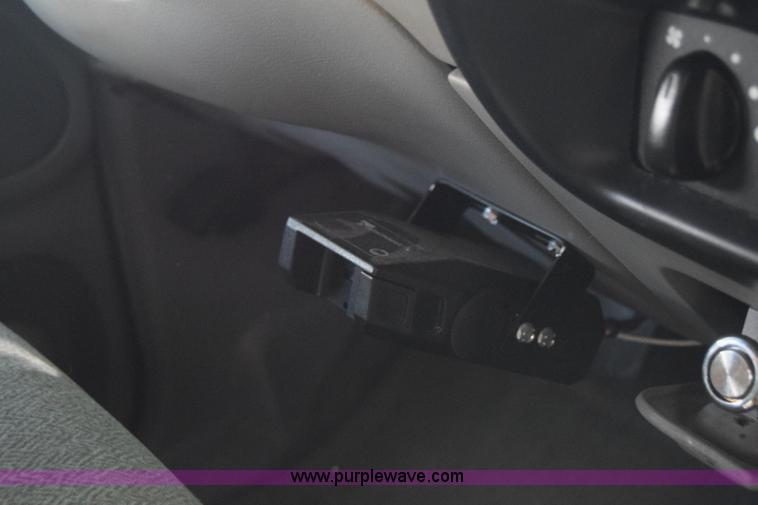 image for item BW9995 2000 Ford Explorer Sport SUV