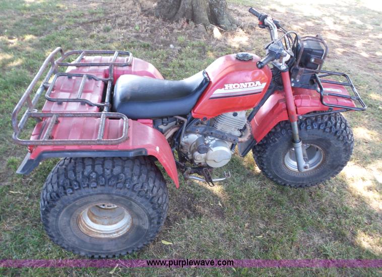 image for item BZ9589 1985 Honda Big Red ATV