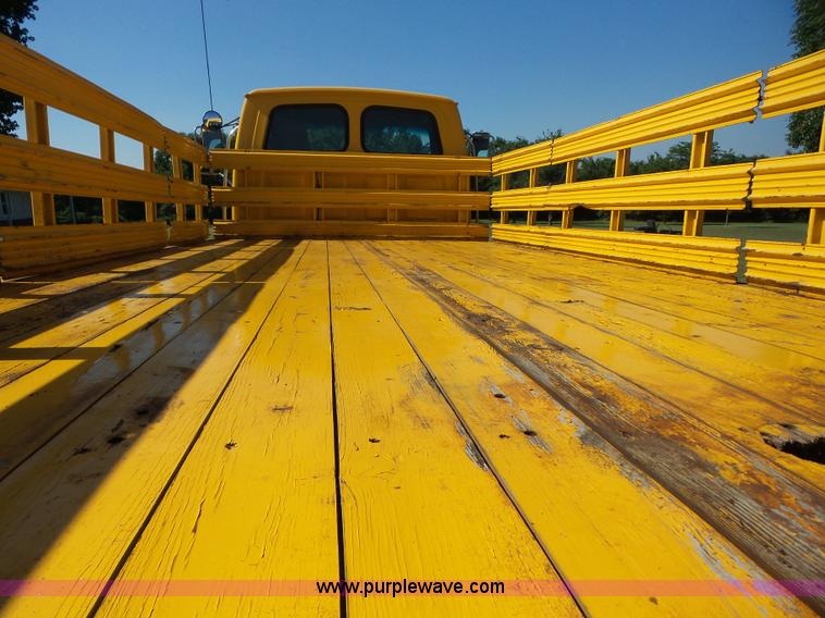 image for item BZ9599 2009 Sterling Acterra flatbed truck