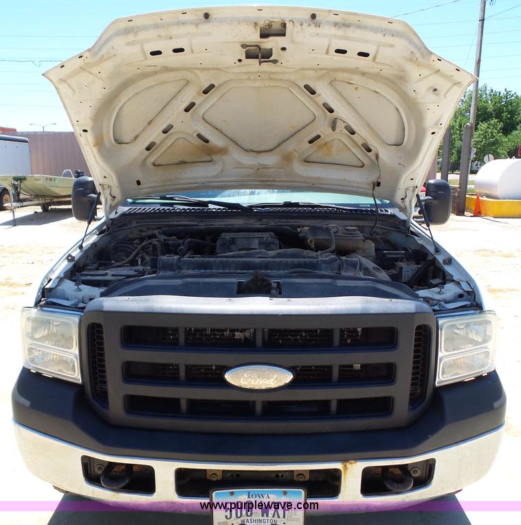 image for item BZ9762 2007 Ford F250 Super Duty SuperCab pickup truck