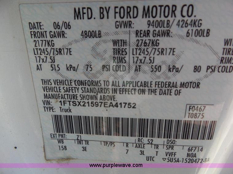 image for item BZ9762 2007 Ford F250 Super Duty SuperCab pickup truck