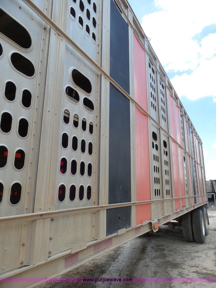 image for item CC9844 1995 Barrett Hog Deck livestock trailer