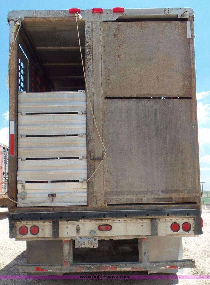 image for item CC9845 1997 Wilson Hog Deck PSAL303P livestock trailer