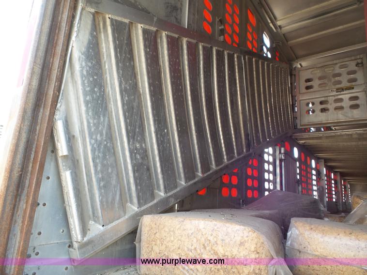 image for item CC9845 1997 Wilson Hog Deck PSAL303P livestock trailer