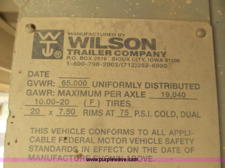image for item CC9845 1997 Wilson Hog Deck PSAL303P livestock trailer