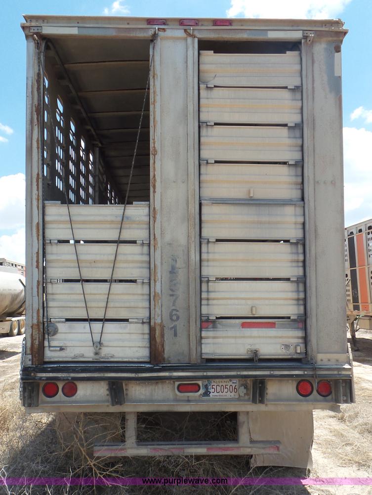 image for item CC9846 1996 Barrett Hog Deck livestock trailer