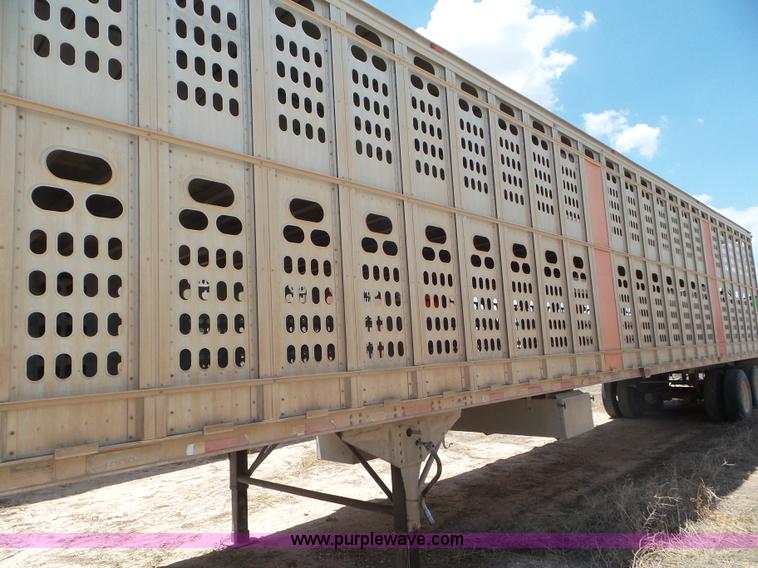 image for item CC9846 1996 Barrett Hog Deck livestock trailer