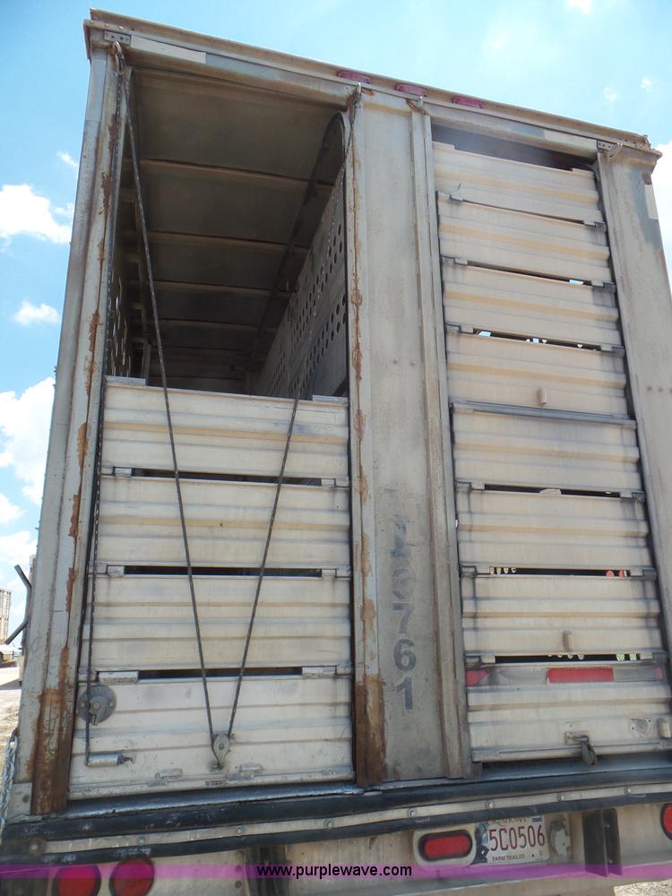 image for item CC9846 1996 Barrett Hog Deck livestock trailer