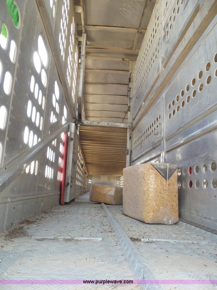 image for item CC9846 1996 Barrett Hog Deck livestock trailer