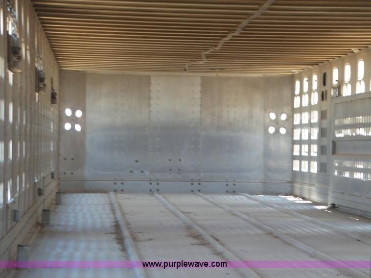 image for item CC9846 1996 Barrett Hog Deck livestock trailer