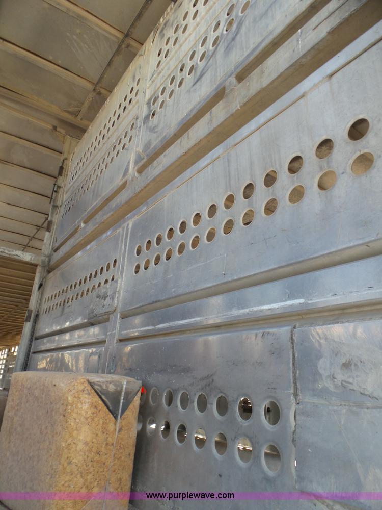 image for item CC9846 1996 Barrett Hog Deck livestock trailer