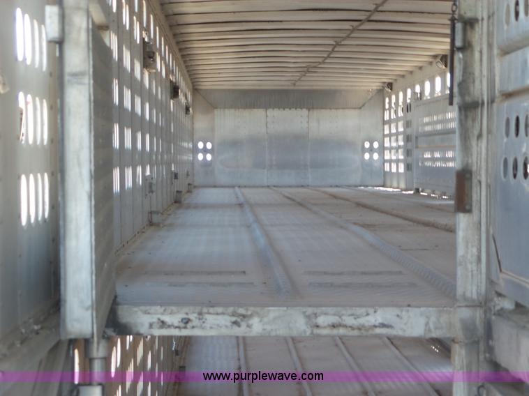 image for item CC9846 1996 Barrett Hog Deck livestock trailer