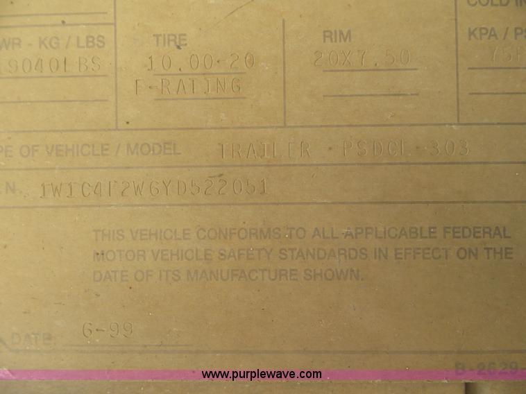 image for item CC9847 2000 Wilson Hog Deck livestock trailer