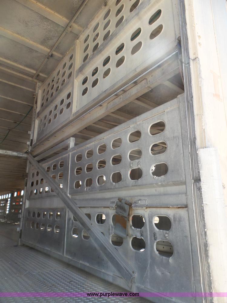 image for item CC9848 1997 Wilson Hog Deck livestock trailer