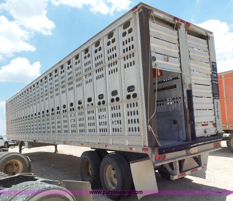 image for item CC9849 1996 Barrett Hog Deck livestock trailer