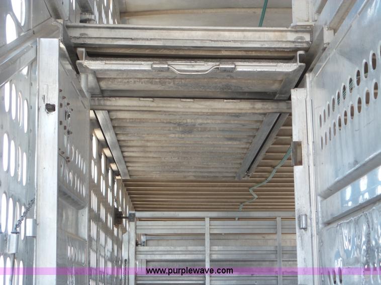 image for item CC9849 1996 Barrett Hog Deck livestock trailer