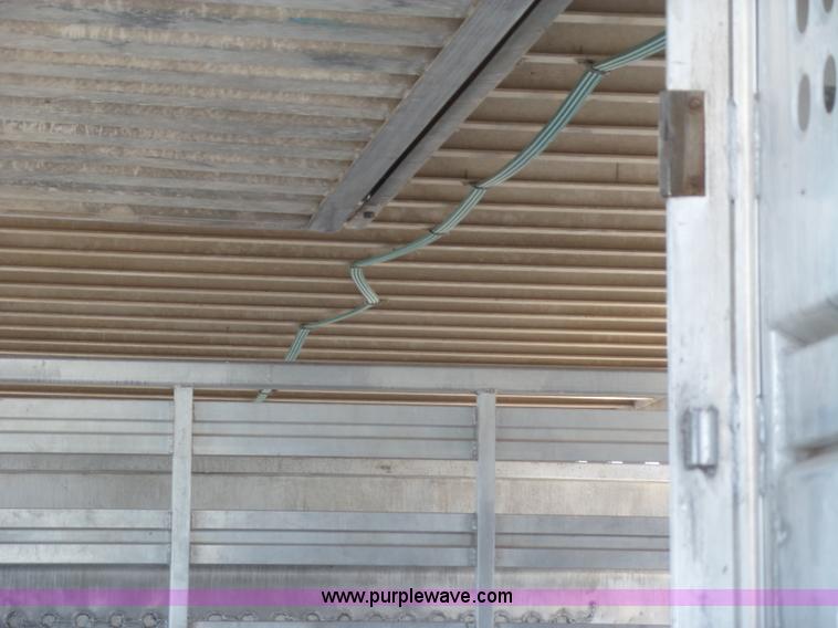 image for item CC9849 1996 Barrett Hog Deck livestock trailer