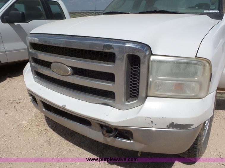 image for item CC9851 2005 Ford F250 Super Duty SuperCab pickup truck