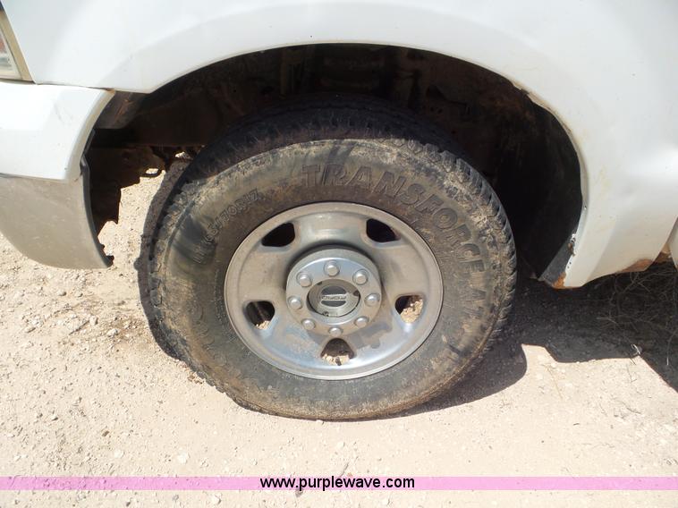 image for item CC9851 2005 Ford F250 Super Duty SuperCab pickup truck