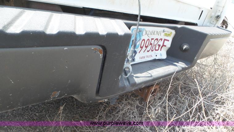 image for item CC9852 2005 Ford F150 SuperCab pickup truck