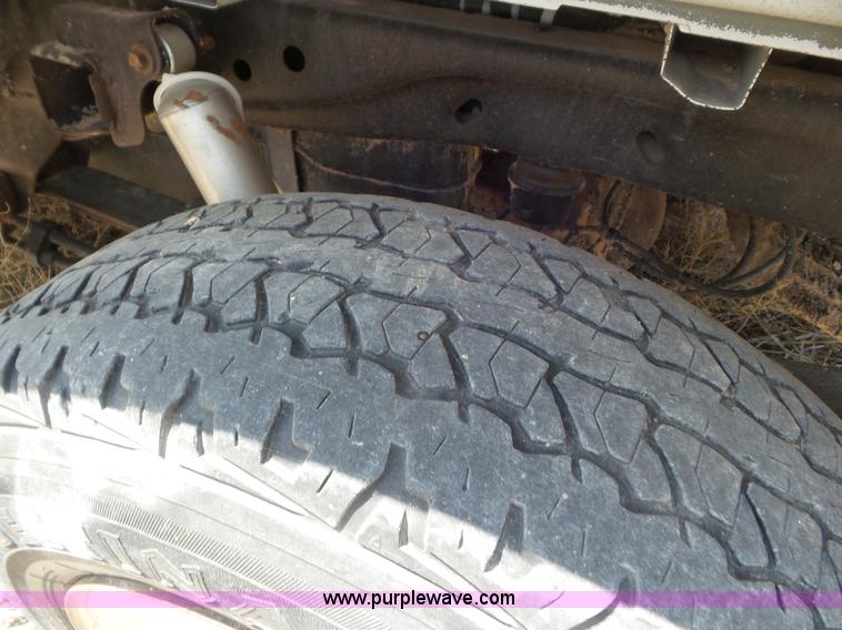 image for item CC9852 2005 Ford F150 SuperCab pickup truck