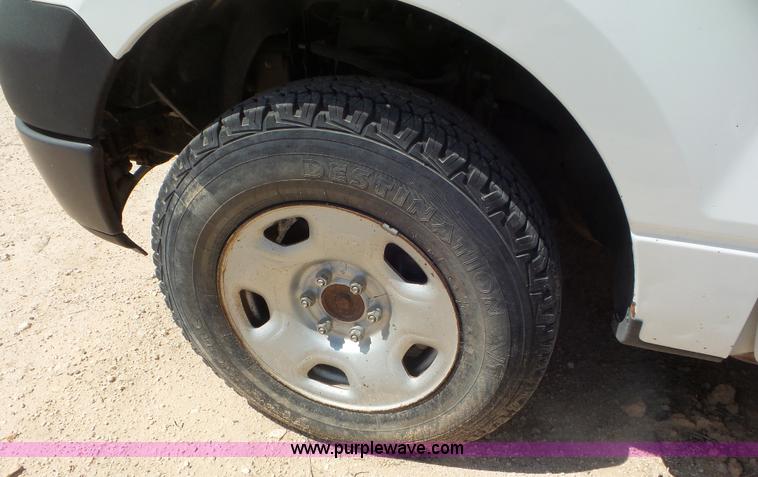 image for item CC9852 2005 Ford F150 SuperCab pickup truck