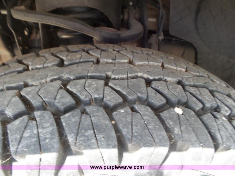 image for item CC9852 2005 Ford F150 SuperCab pickup truck