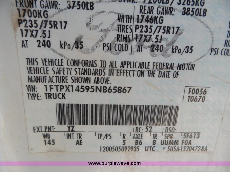 image for item CC9852 2005 Ford F150 SuperCab pickup truck