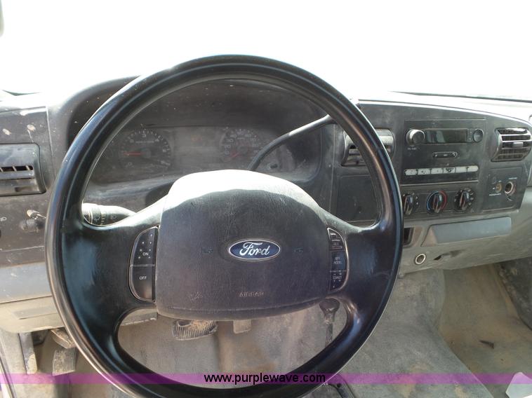 image for item CC9853 2006 Ford F250 Super Duty SuperCab pickup truck