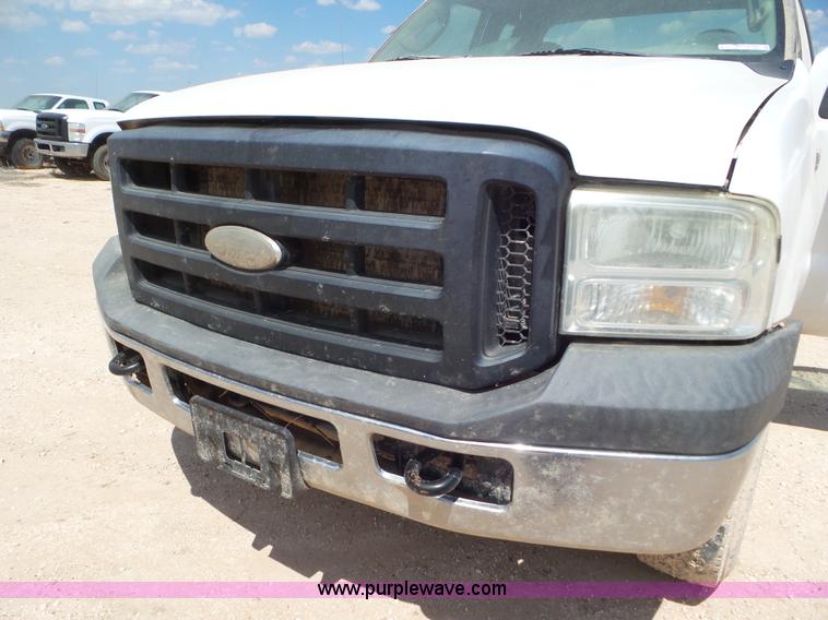 image for item CC9853 2006 Ford F250 Super Duty SuperCab pickup truck