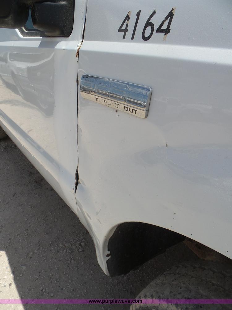 image for item CC9853 2006 Ford F250 Super Duty SuperCab pickup truck