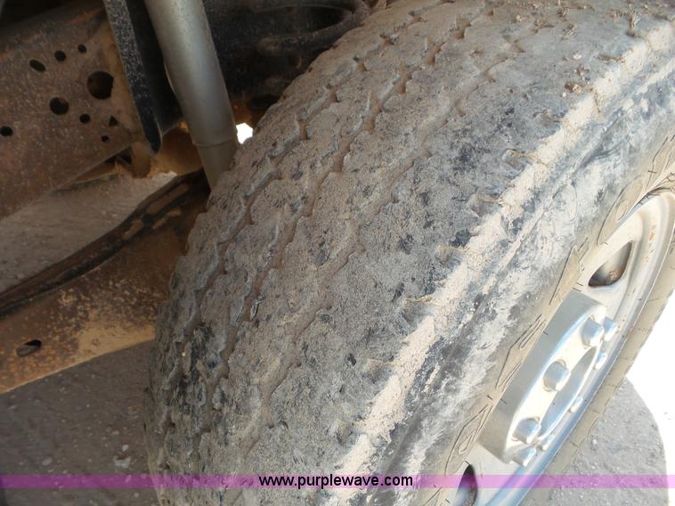 image for item CC9853 2006 Ford F250 Super Duty SuperCab pickup truck