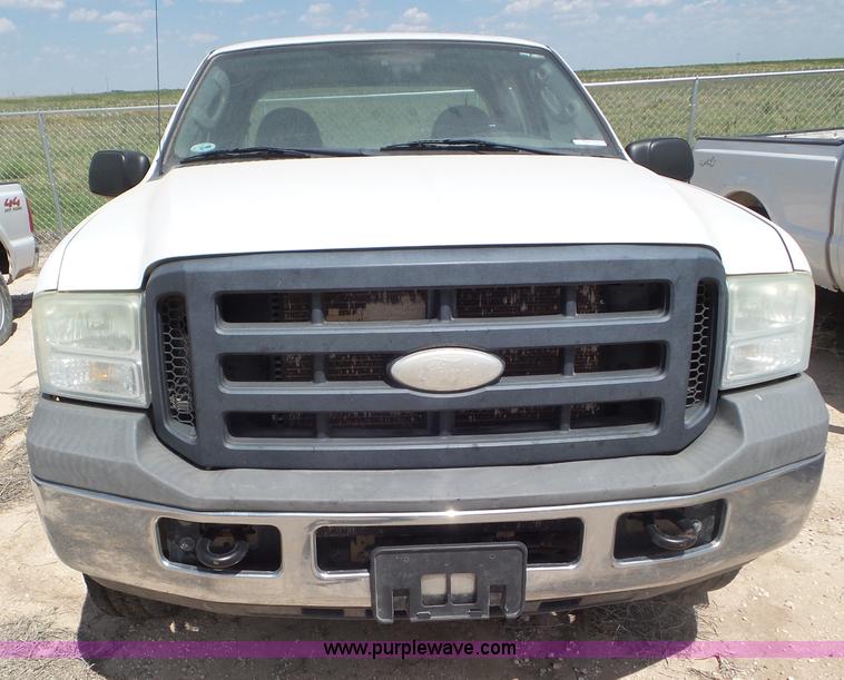 image for item CC9854 2006 Ford F250 Super Duty SuperCab pickup truck