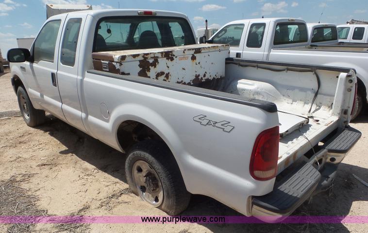 image for item CC9854 2006 Ford F250 Super Duty SuperCab pickup truck