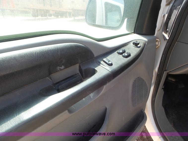 image for item CC9854 2006 Ford F250 Super Duty SuperCab pickup truck