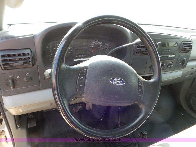 image for item CC9854 2006 Ford F250 Super Duty SuperCab pickup truck