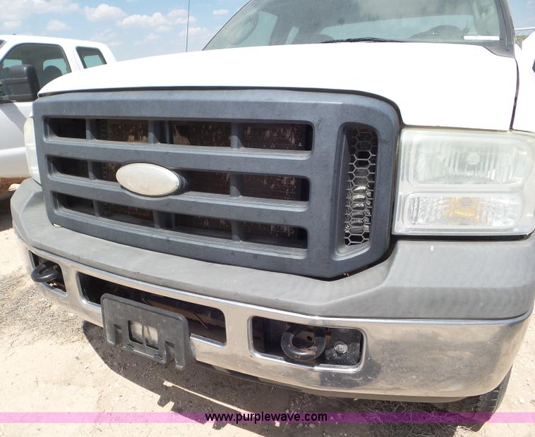 image for item CC9854 2006 Ford F250 Super Duty SuperCab pickup truck