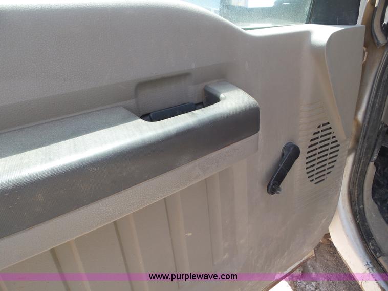 image for item CC9855 2008 Ford F250 Super Duty SuperCab pickup truck