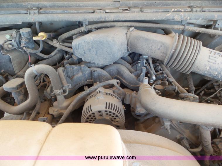 image for item CC9857 2004 Ford F250 Super Duty SuperCab pickup truck