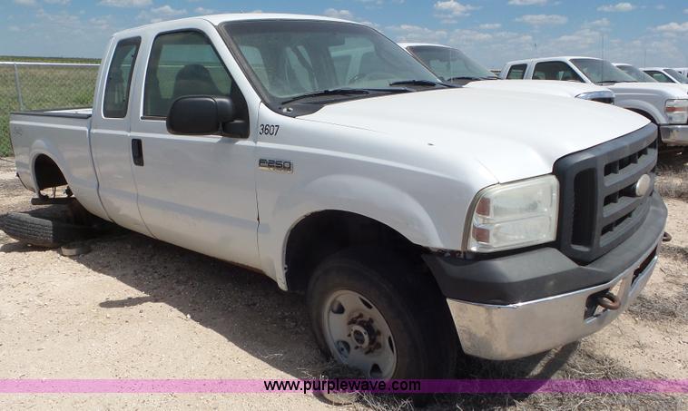 image for item CC9858 2007 Ford F250 Super Duty SuperCab pickup truck