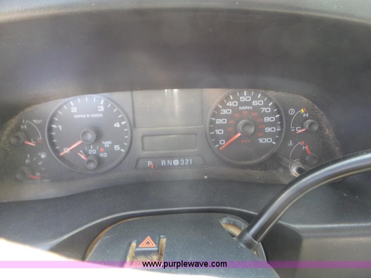 image for item CC9859 2005 Ford F250 Super Duty Crew Cab pickup truck