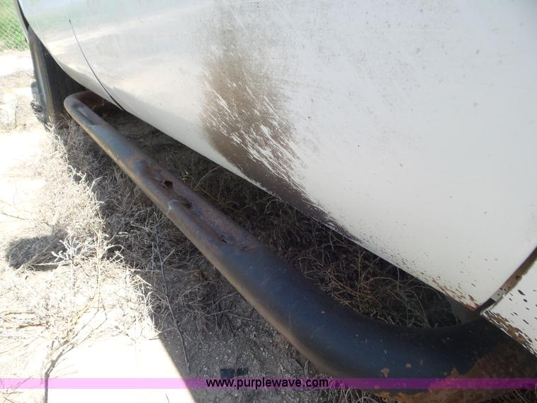 image for item CC9859 2005 Ford F250 Super Duty Crew Cab pickup truck