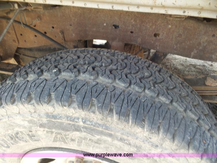 image for item CC9859 2005 Ford F250 Super Duty Crew Cab pickup truck