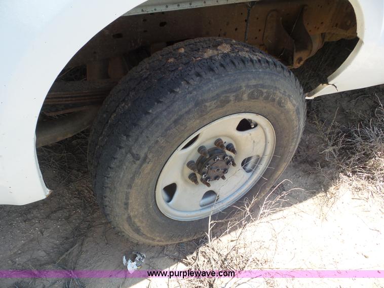 image for item CC9859 2005 Ford F250 Super Duty Crew Cab pickup truck