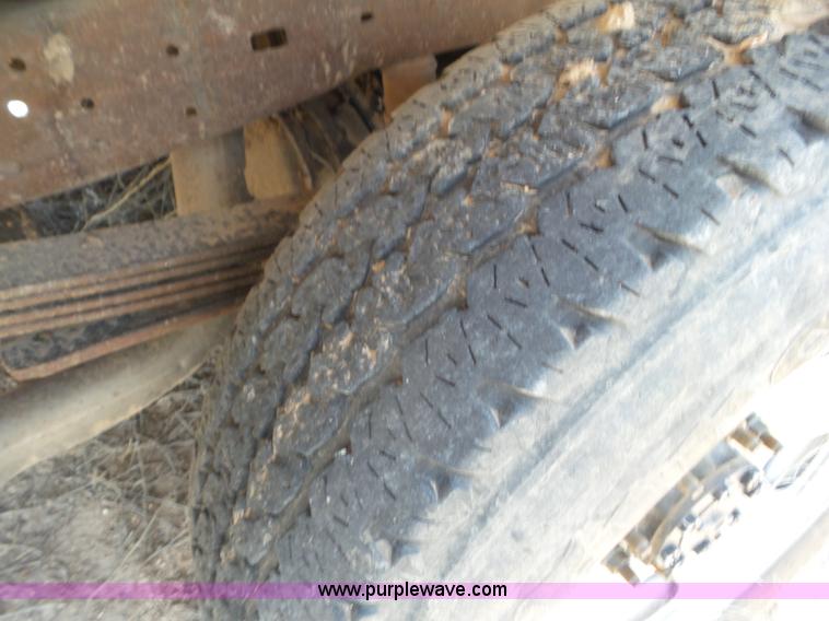 image for item CC9859 2005 Ford F250 Super Duty Crew Cab pickup truck