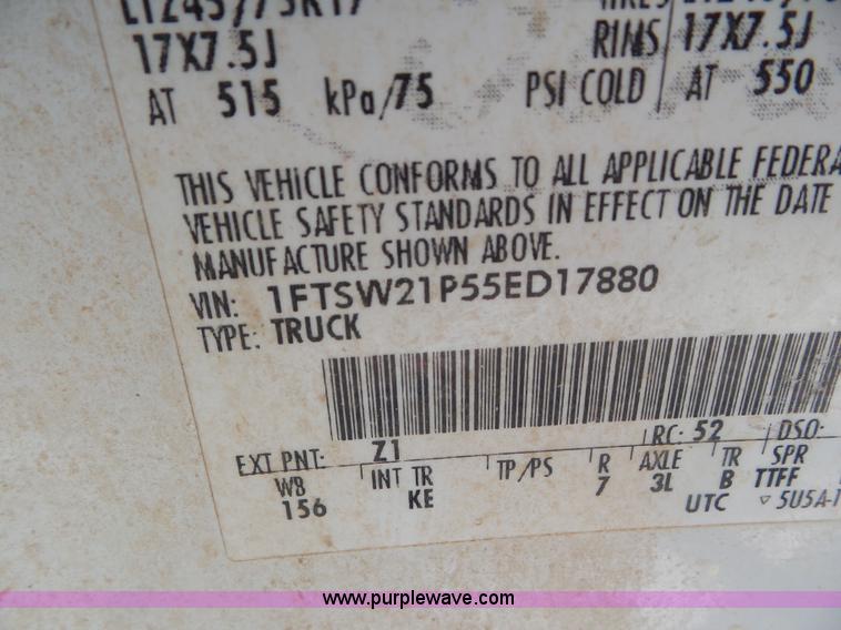 image for item CC9859 2005 Ford F250 Super Duty Crew Cab pickup truck